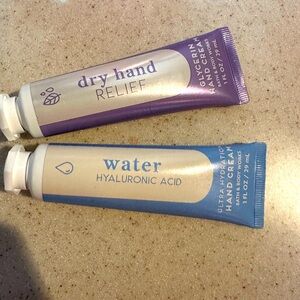 2pc 1 Bath & Body Works Dry Hand Relief Hand Cream & 1 water Hyaluronic acid nwt
